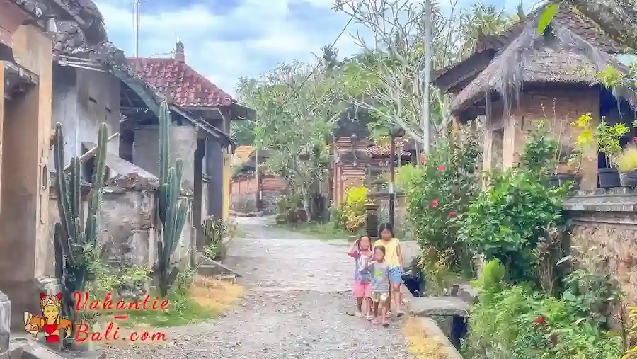 straatje in Tenganan